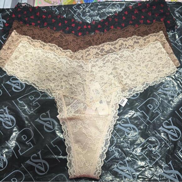 Victoria’s Secret Lace Thong Panties - Picture 3 of 6